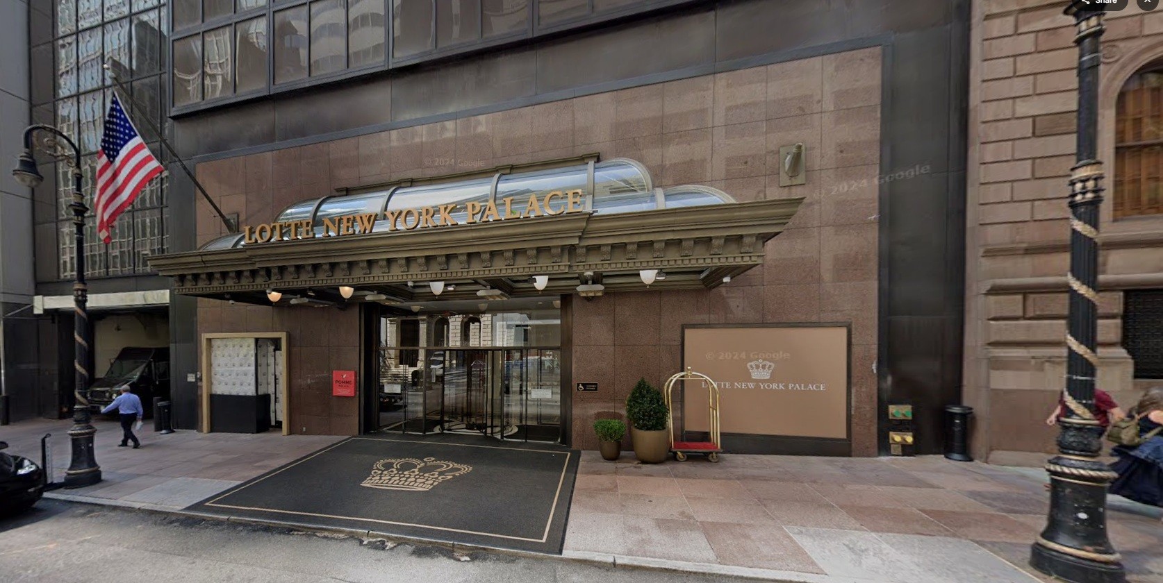 One of the entrances to the Lotte Hotel in Midtown Manhattan. Screenshot from Google Maps. 