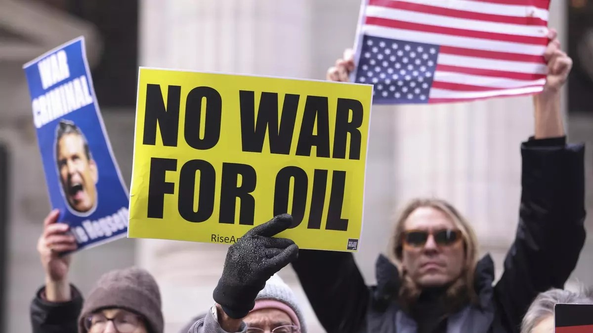 Trump fija como prioridad el control del petróleo de Venezuela
