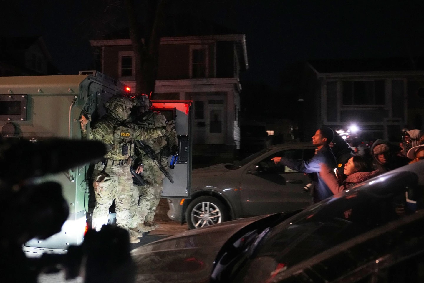 Nuevo tiroteo de ICE intensifica protestas en Minneapolis tras redadas