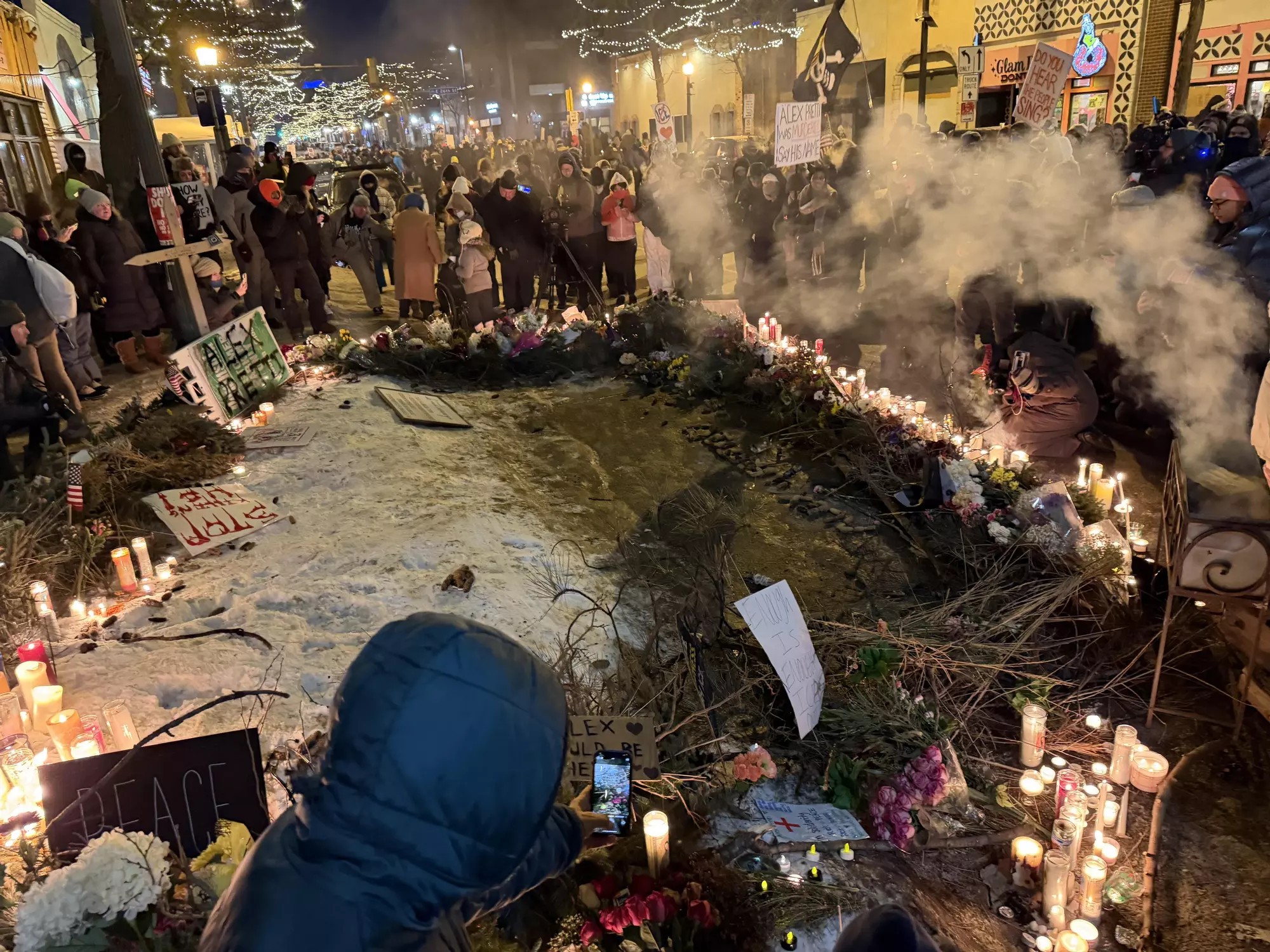 Vigilia a −22 °C por Alex Pretti, víctima fatal de ICE en Minneapolis