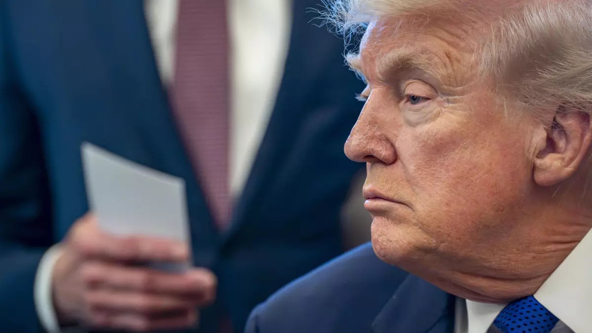 Trump afirma que “México va a dejar de enviar petróleo” a Cuba