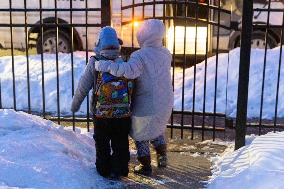 Redadas del ICE generan crisis de asistencia escolar en Minnesota