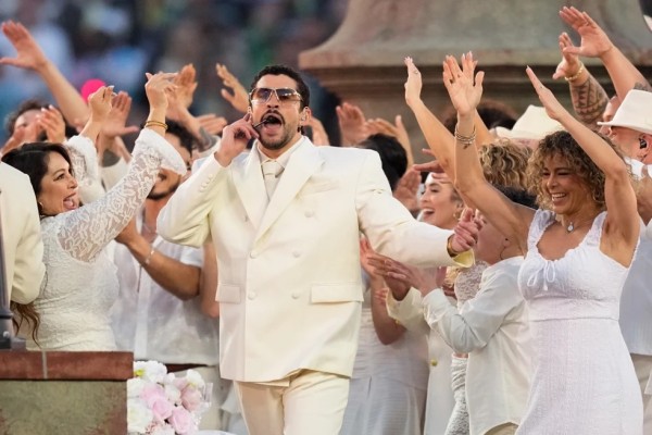 Bad Bunny convierte el Super Bowl en homenaje global a Puerto Rico