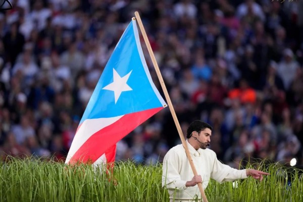 Bad Bunny convierte el Super Bowl en homenaje global a Puerto Rico