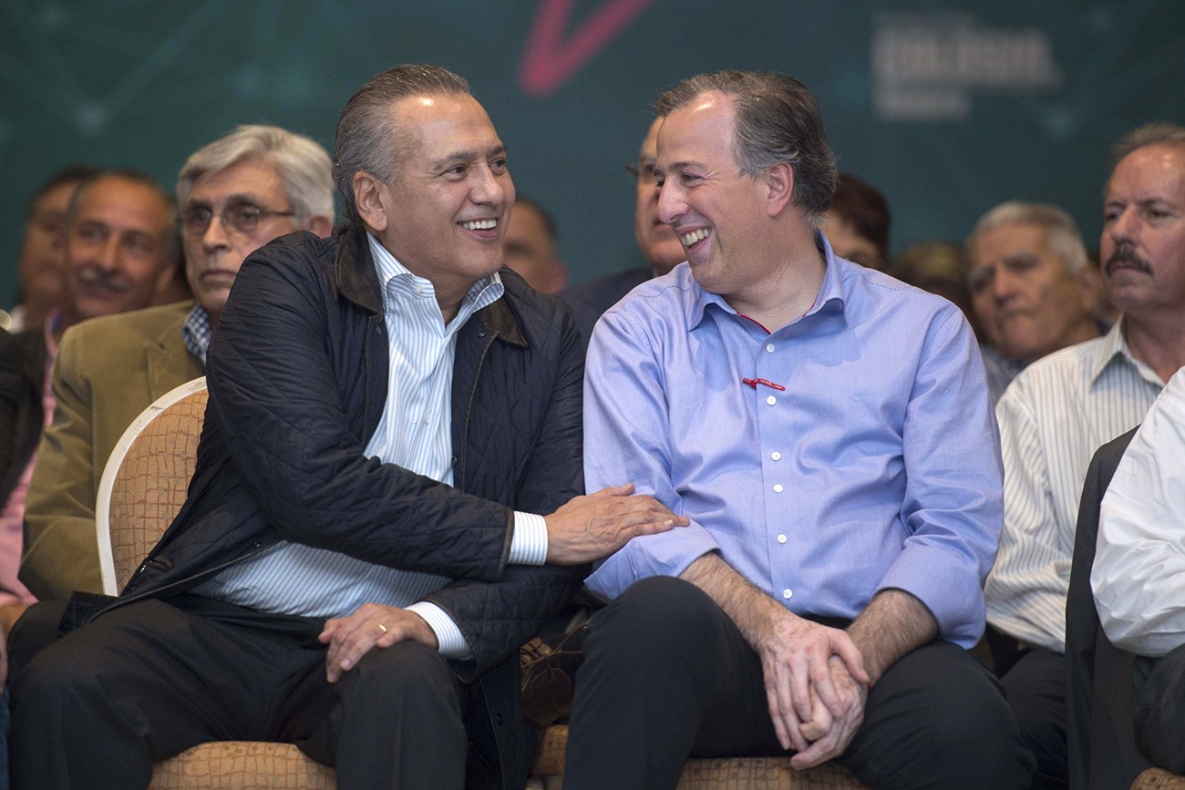 Pepe Meade a HSBC y Alito saluda con sombrero ajeno