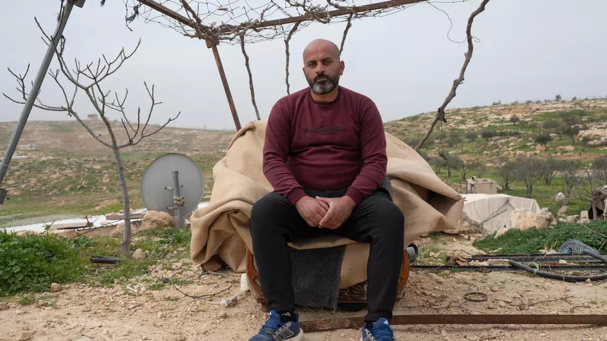Colonos israelíes atacan al codirector de “No Other Land“ en Cisjordania