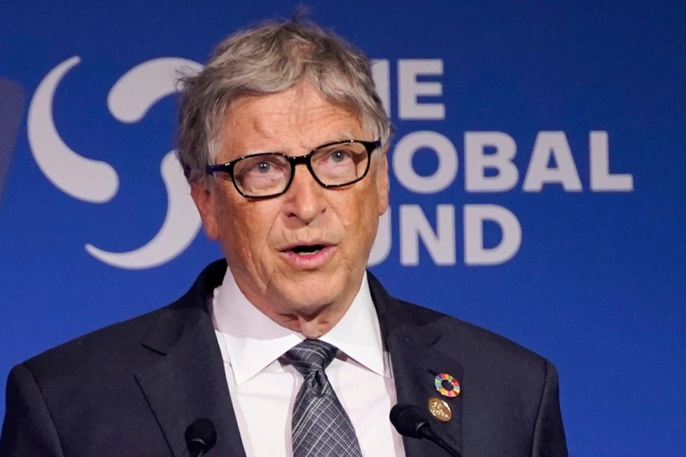 Bill Gates aborda su relación con Epstein y asume responsabilidad