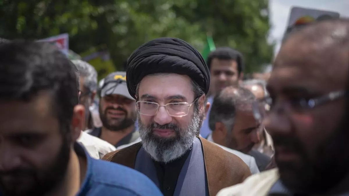 Irán elige a Mojtaba Jamenei, hijo de Alí Jamenei, como líder supremo
