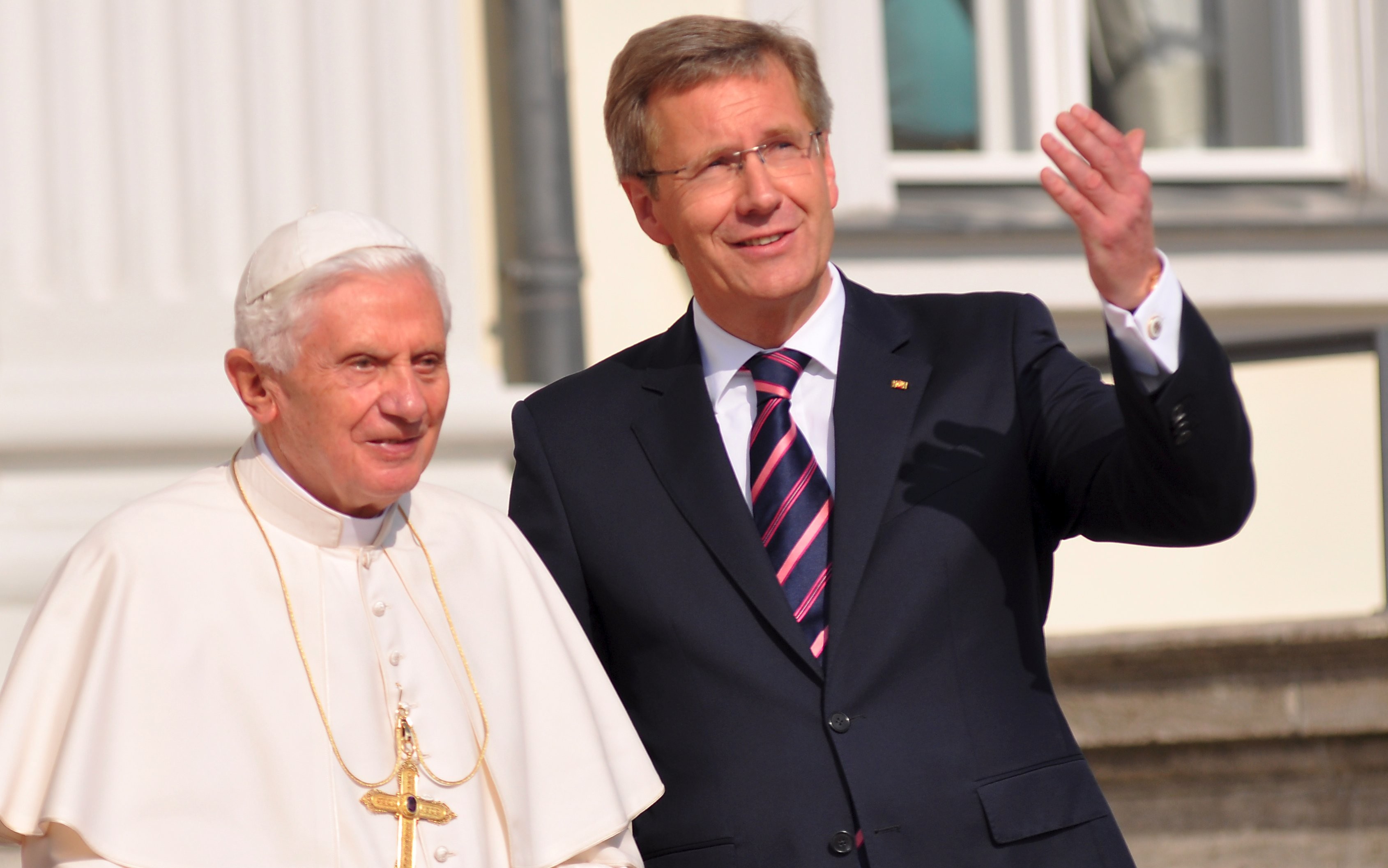 El papa Benedicto XVI y el entonces presidente de Alemania, Christian Wulff, Berlin, 22 de septiembre de 2011. W.D. Krause, Wikimedia.