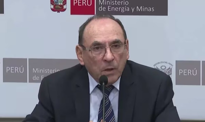 Perú: renuncia ministro acusado de violación de menor hace 26 años