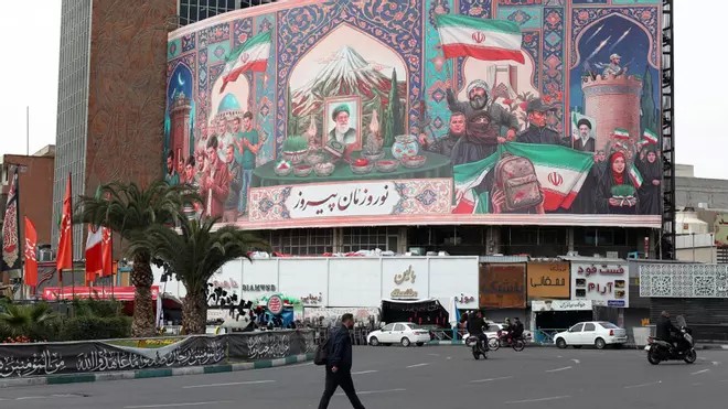 Irán lanza advertencia a Trump: “No llames acuerdo a tu derrota”