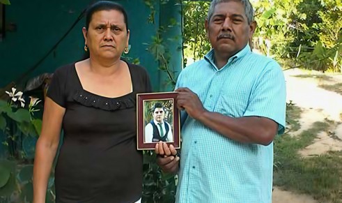 Policía de Iguala que disparó a estudiante de Ayotzinapa siguió activo