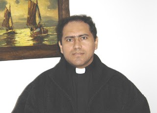 Guillermo Martín Abanto Guzmán, obispo emérito de la diócesis militar de Perú. Foto sin fecha ni crédito originalmente publicada por la prelatura de Caravelí, Perú, ca. 2012.