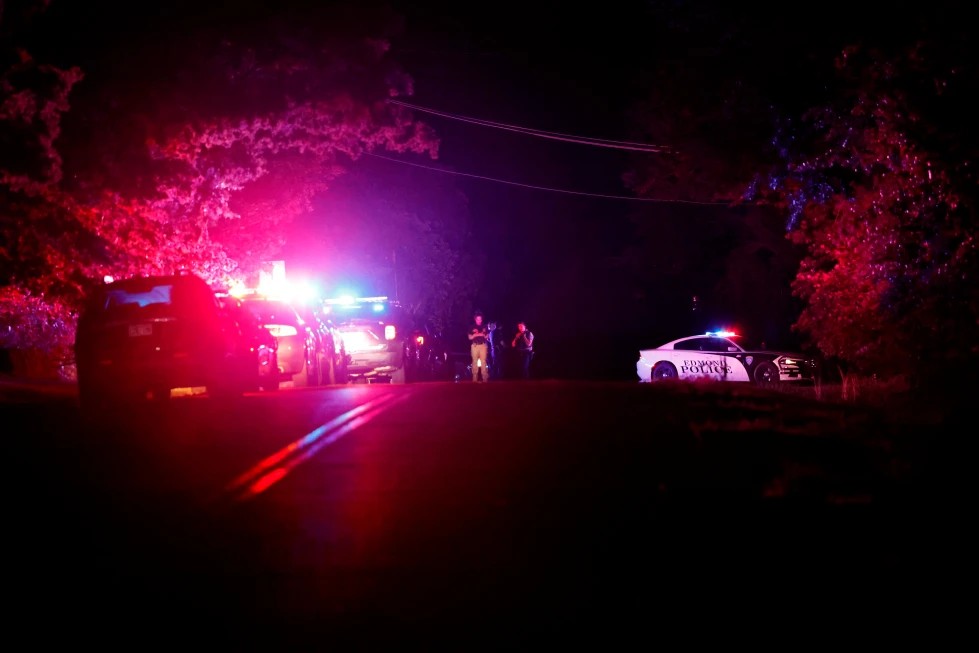 Tiroteo en fiesta deja diez heridos cerca de Oklahoma City