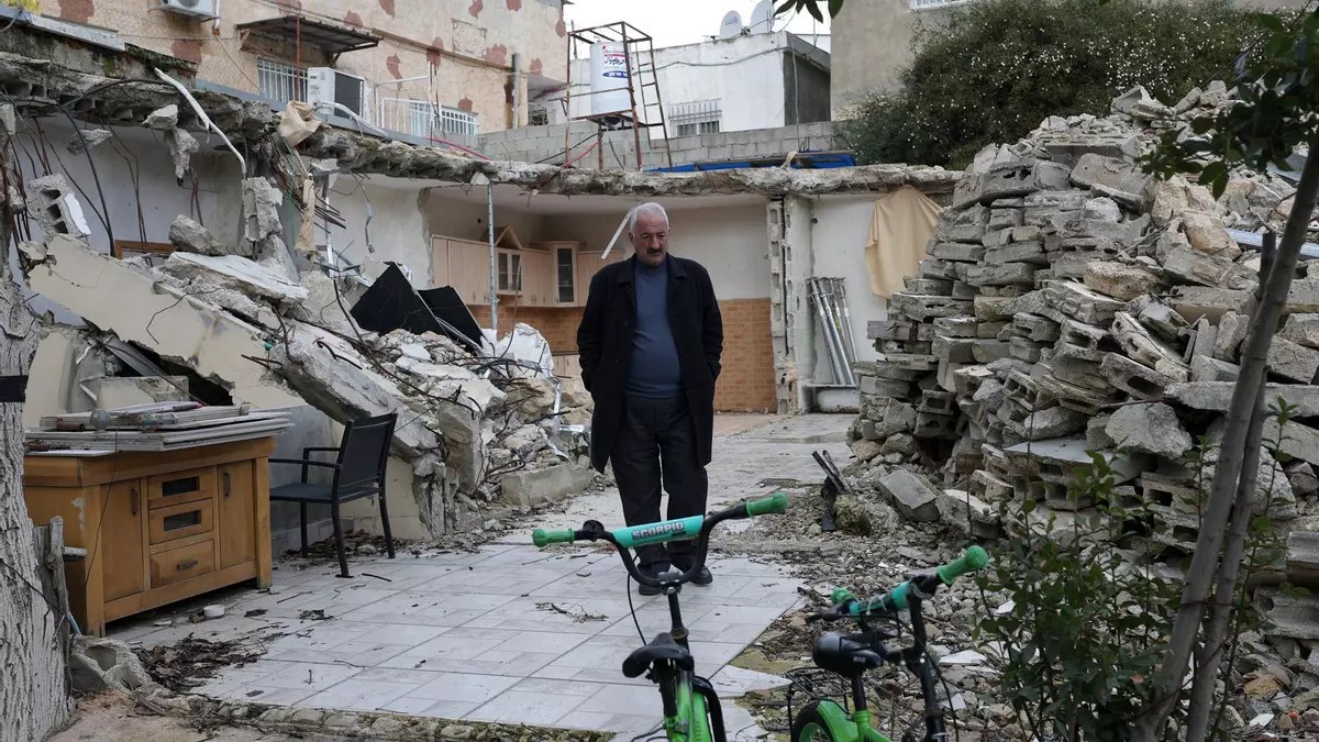 Israel fuerza a palestinos a demoler sus propias casas en Jerusalén