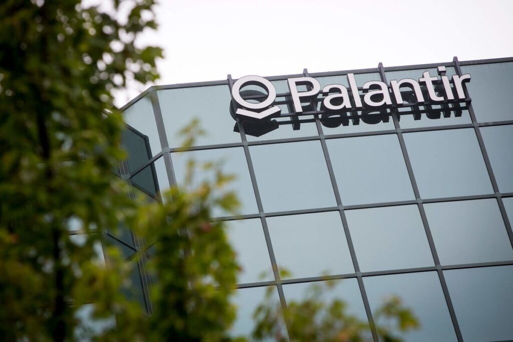 Palantir expande vigilancia digital en Latinoamérica con apoyo estatal
