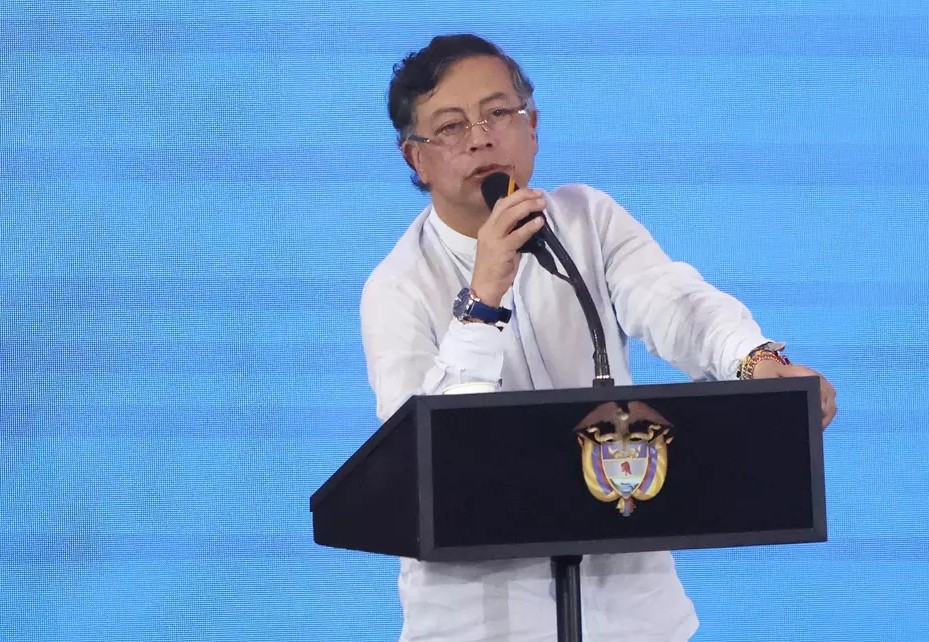 Gustavo Petro deja Colombia con más derechos pero sin ‘paz total‘