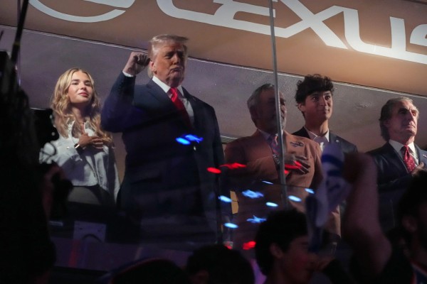 Trump es abucheado en el tercer juego de Finales de la NBA en Nueva York