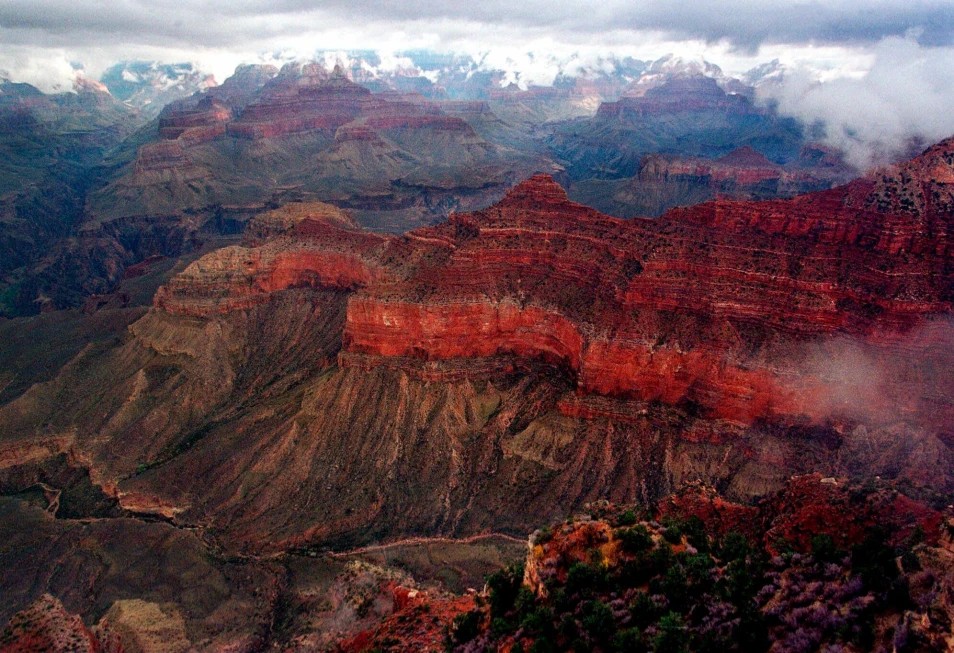 Gran Cañón alerta por calor extremo tras muerte de excursionistas