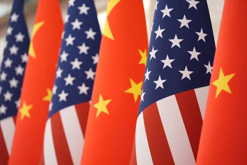 China sanciona a empresas militares de EEUU tras veto a tecnológicas