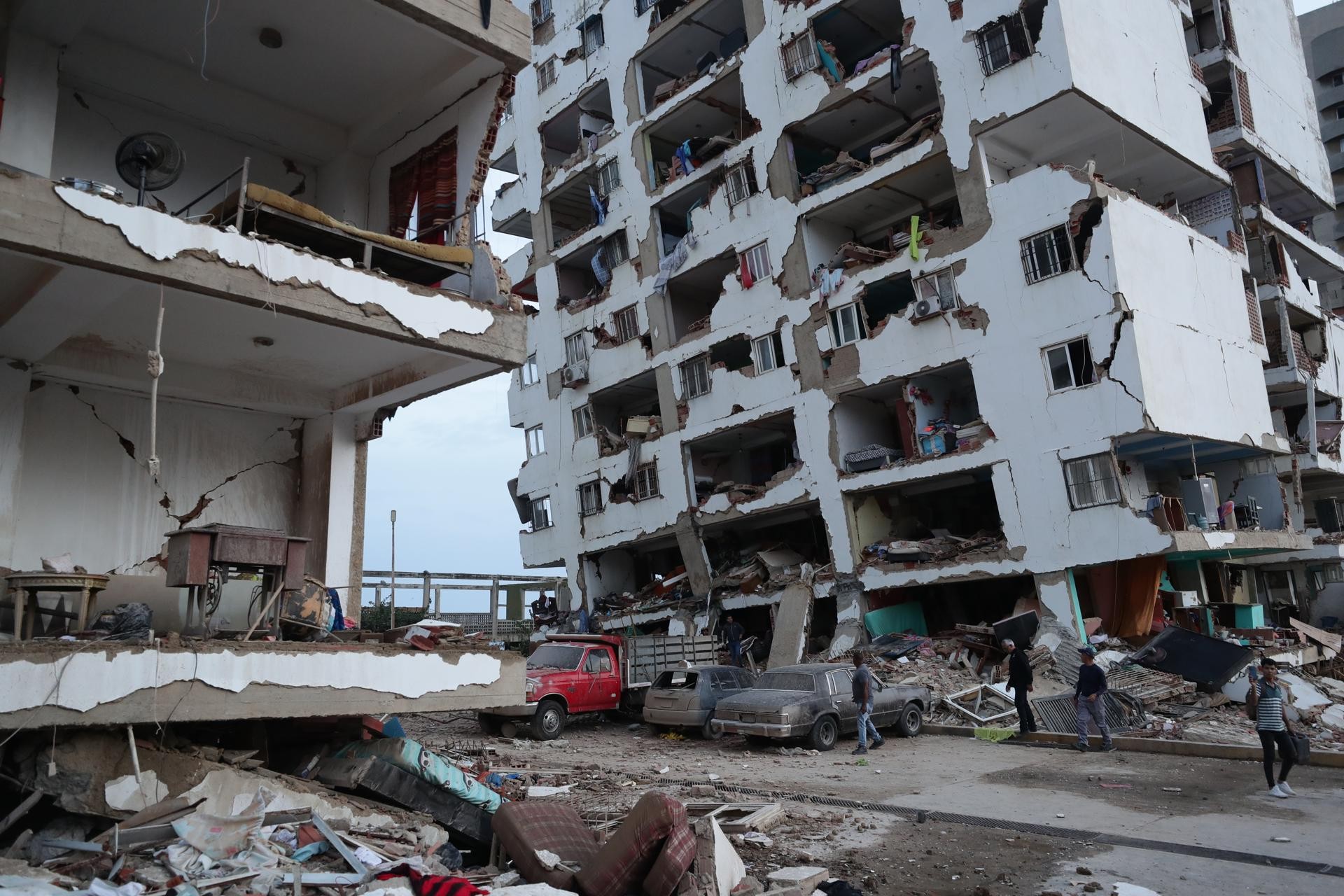 Venezuela eleva balance a 235 muertos y más de 4.300 heridos