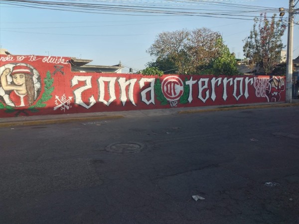 Murales previos de LBR