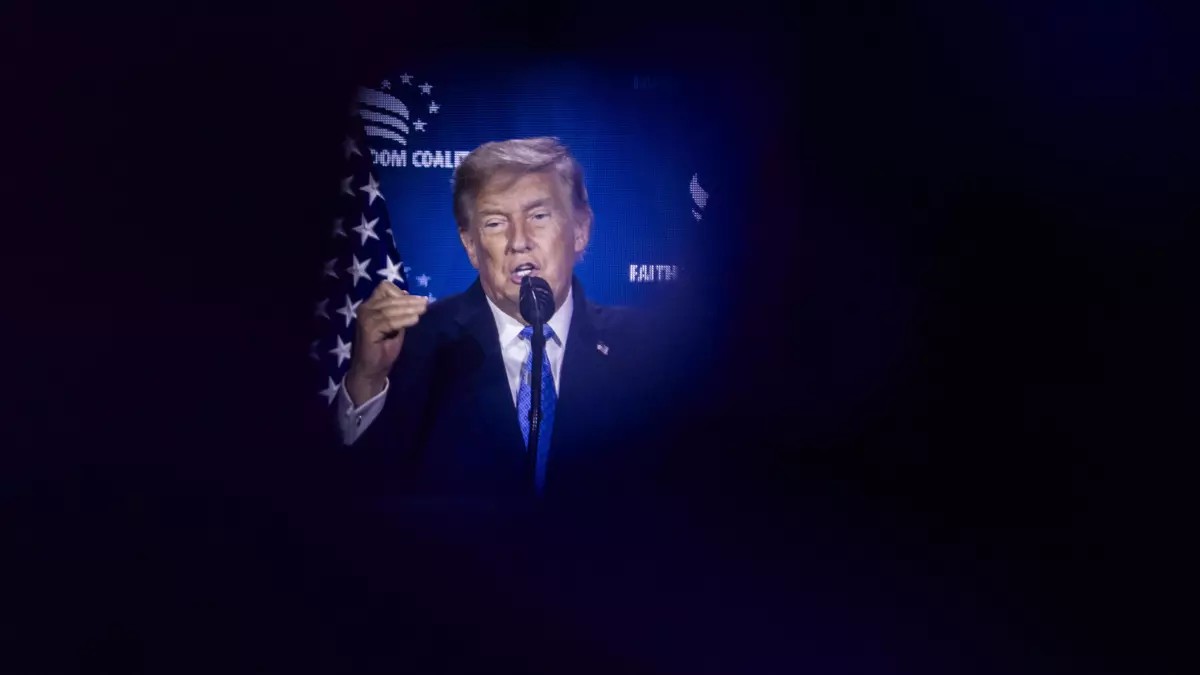 Estados Unidos bombardea diez objetivos iraníes tras ataque en Ormuz