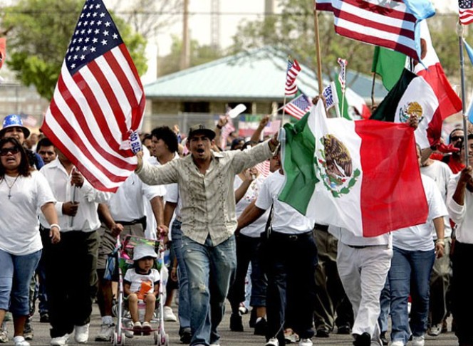 Migrantes: indispensables en economía, invisibles en política