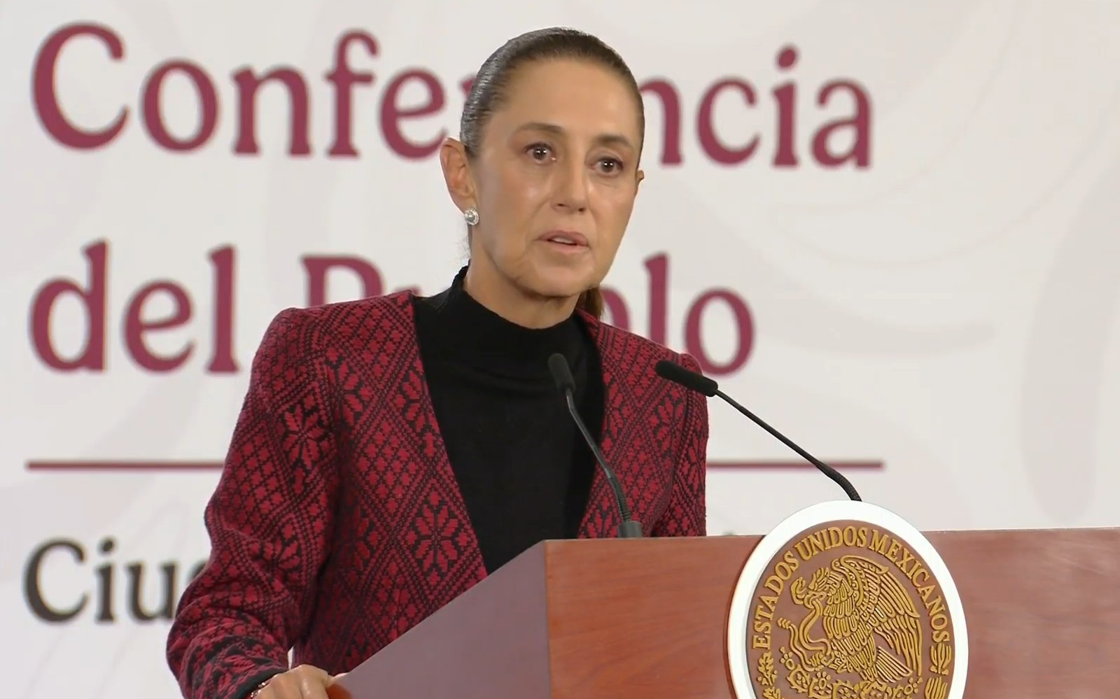Sheinbaum convierte viaje al Mundial en propaganda nacionalista