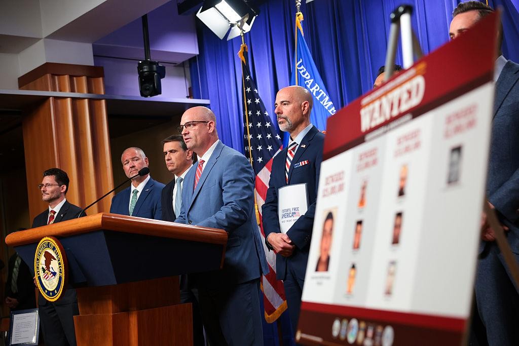 DEA advierte a funcionarios mexicanos que protegen al narcotráfico