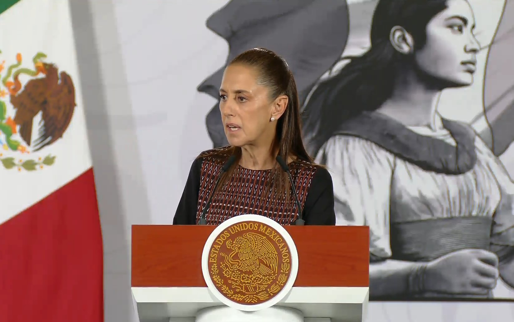 Sheinbaum politiza visa de López Beltrán y desvincula huachicol fiscal
