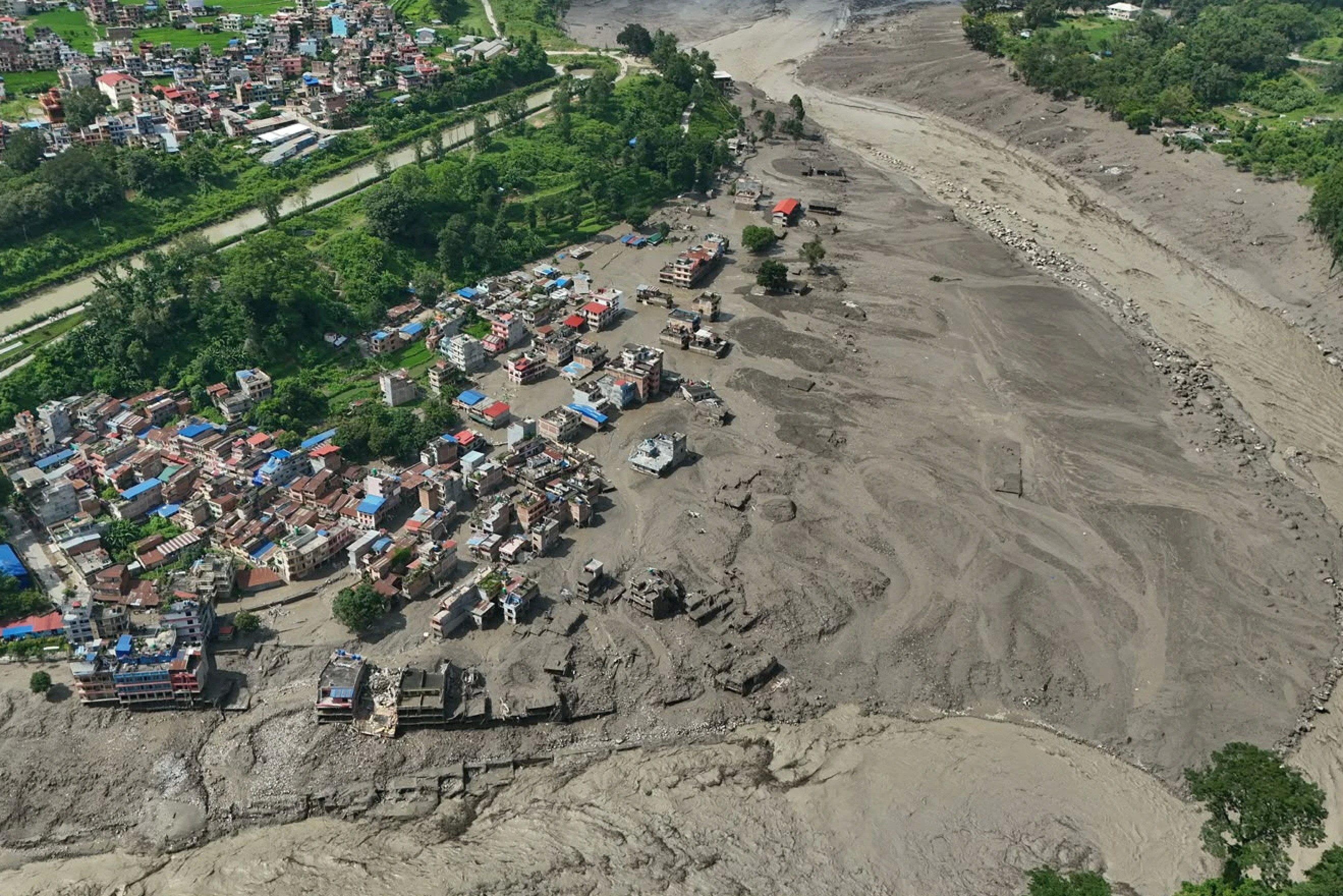 Cientos de desaparecidos en Tíbet y Nepal luego de colapso de glaciar