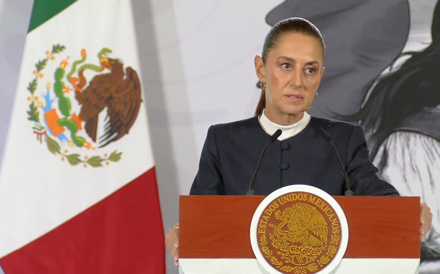 Sheinbaum limita a gobernadores y presidente de la república veto a doble ciudadanía