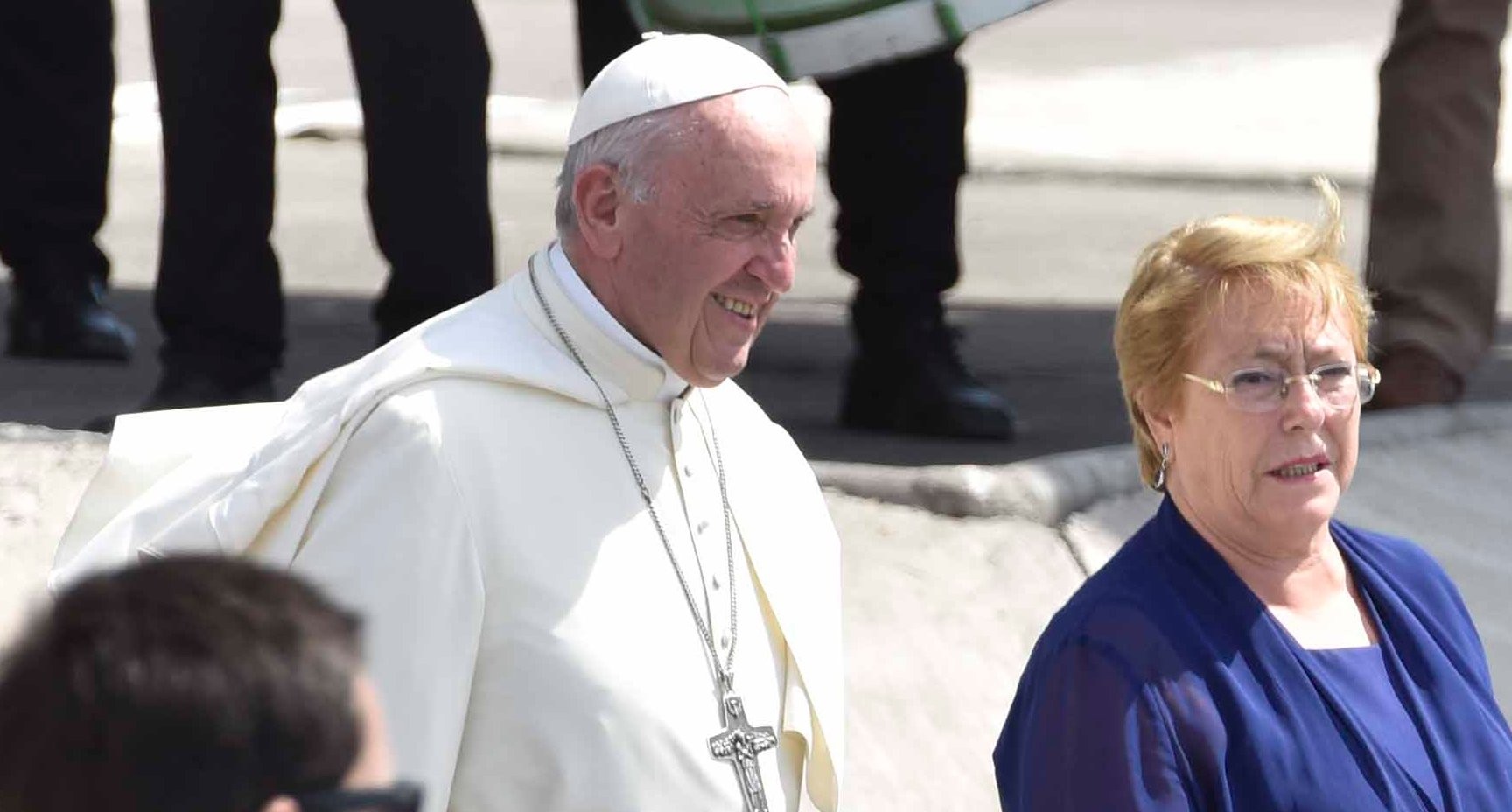 Pope Francis and then-President Michelle Bachelet during the final day of his trip to Chile, January 18, 2018. Social media of the Regional Government of Tarapacá, Chile. Pope Francis and then-President Michelle Bachelet during the final day of his trip to Chile, January 18, 2018. Social media of the Regional Government of Tarapacá, Chile.