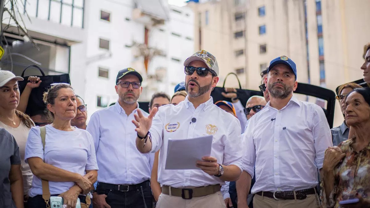 De la Espriella revierte nombramientos en Colombia tras presión ultra