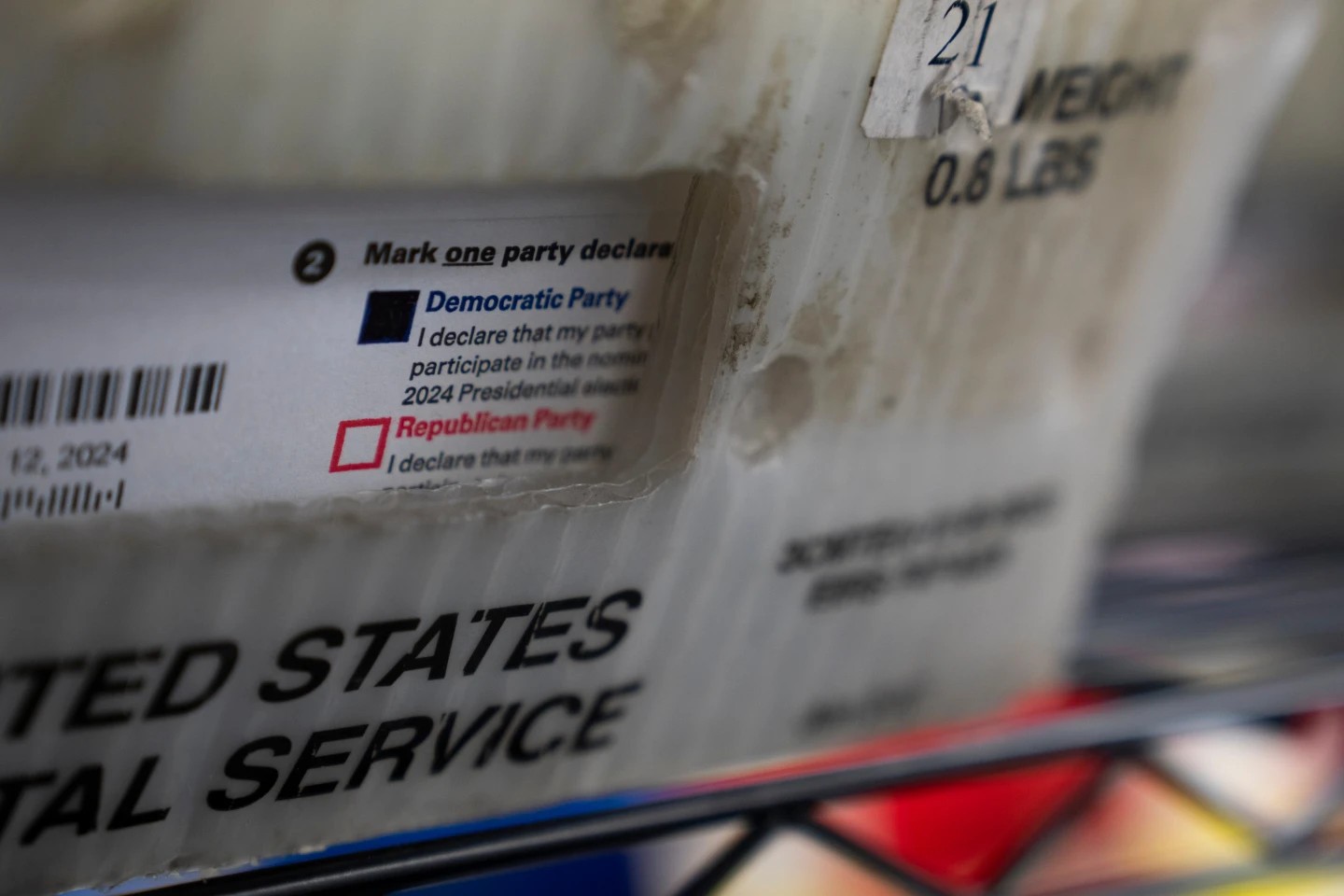 Corte Suprema frena restricciones de Trump al voto por correo