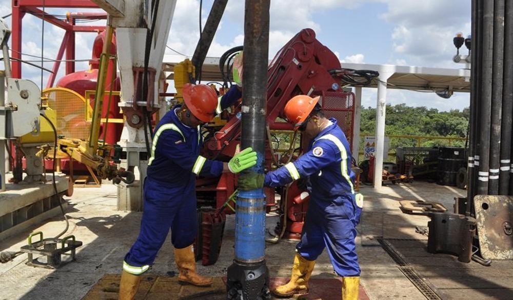 Venezuela cede a EEUU 17 campos petroleros bajo acuerdo opaco