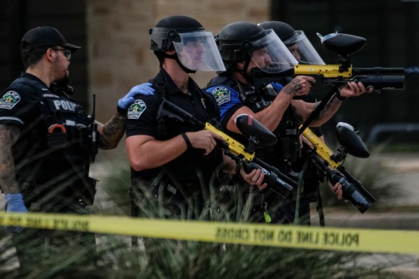 Agente de ICE dispara y hiere a migrante venezolano en Austin