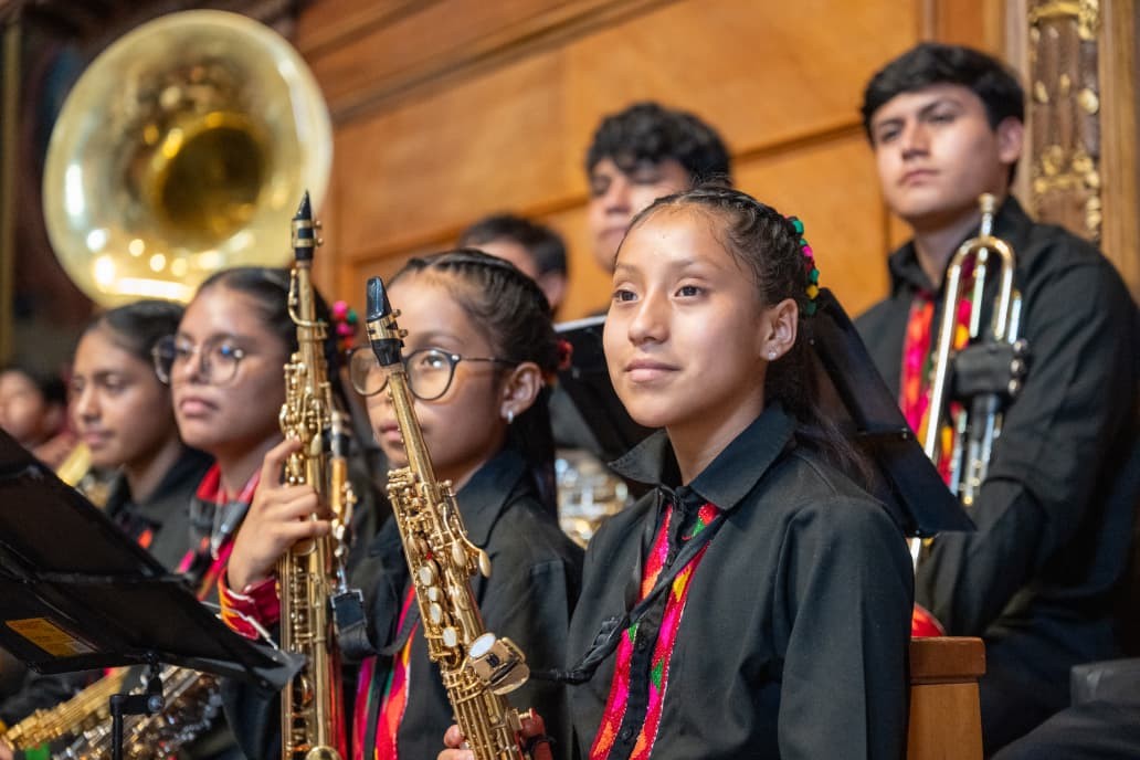 Banda infantil de Tlaxiaco lleva música oaxaqueña hasta el Vaticano