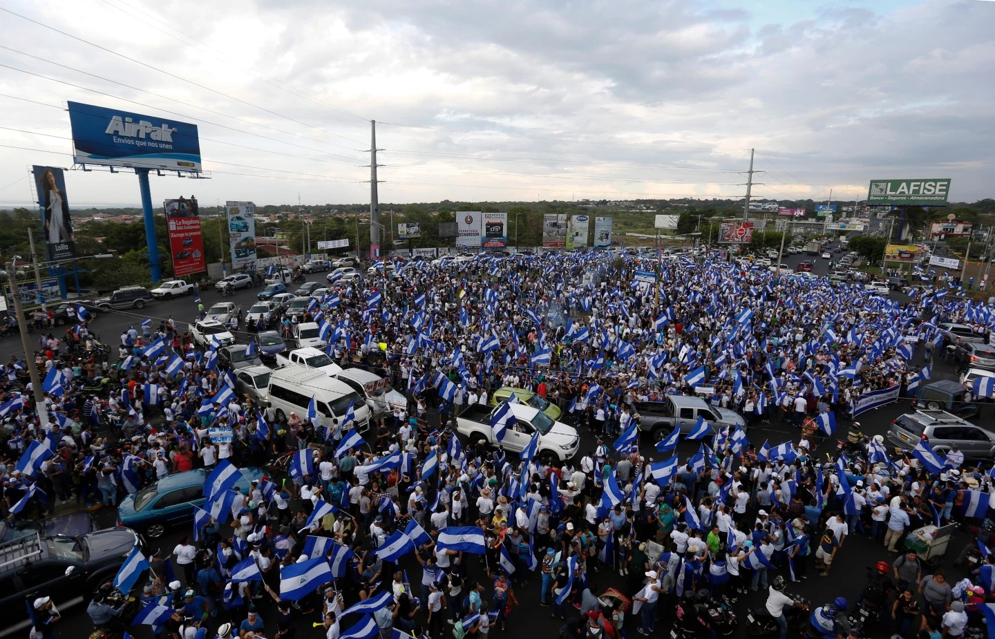 EEUU deporta a exiliado torturado; Nicaragua lo encarcela de nuevo