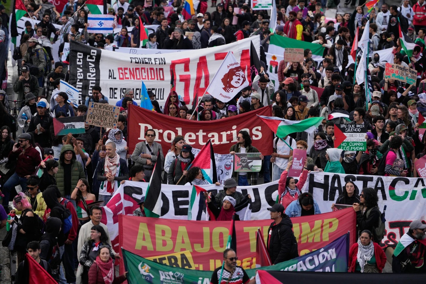 Manifestantes en Colombia piden “alto al genocidio” en Gaza