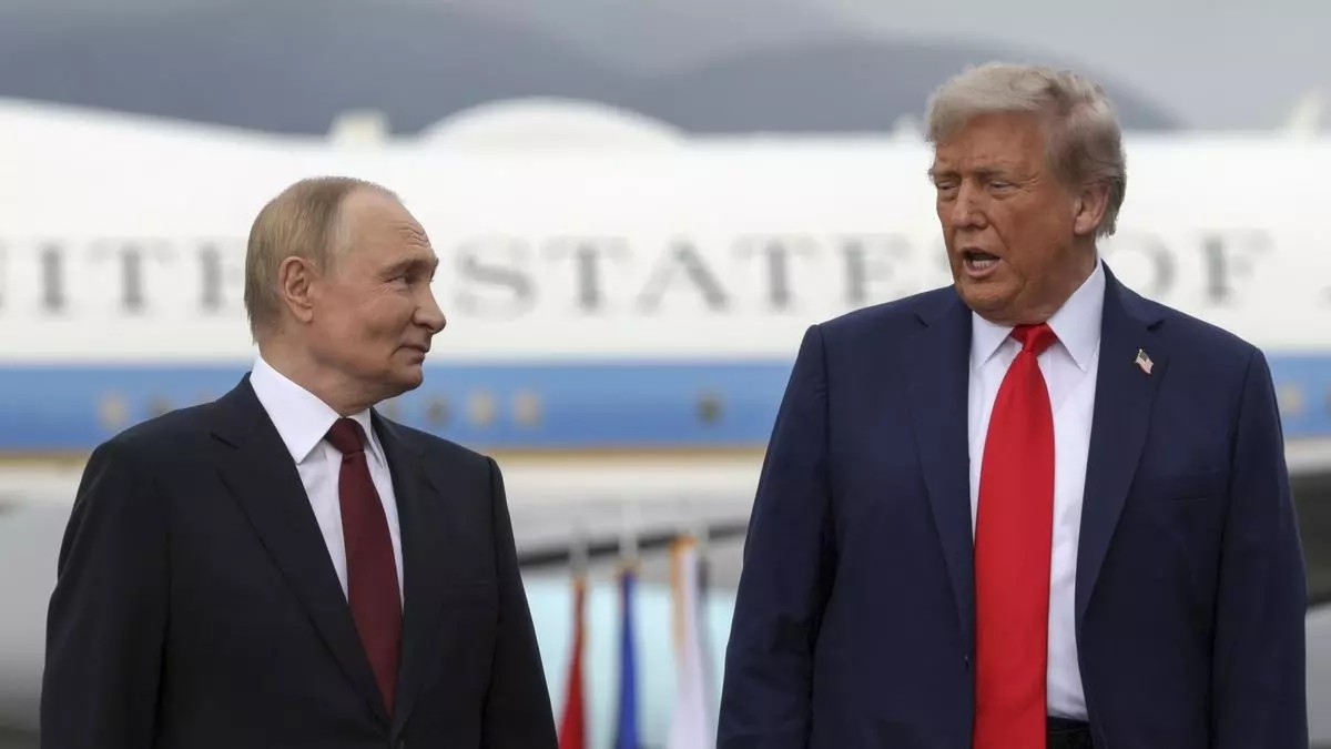Trump acuerda con Putin importar diésel ruso antes de elecciones
