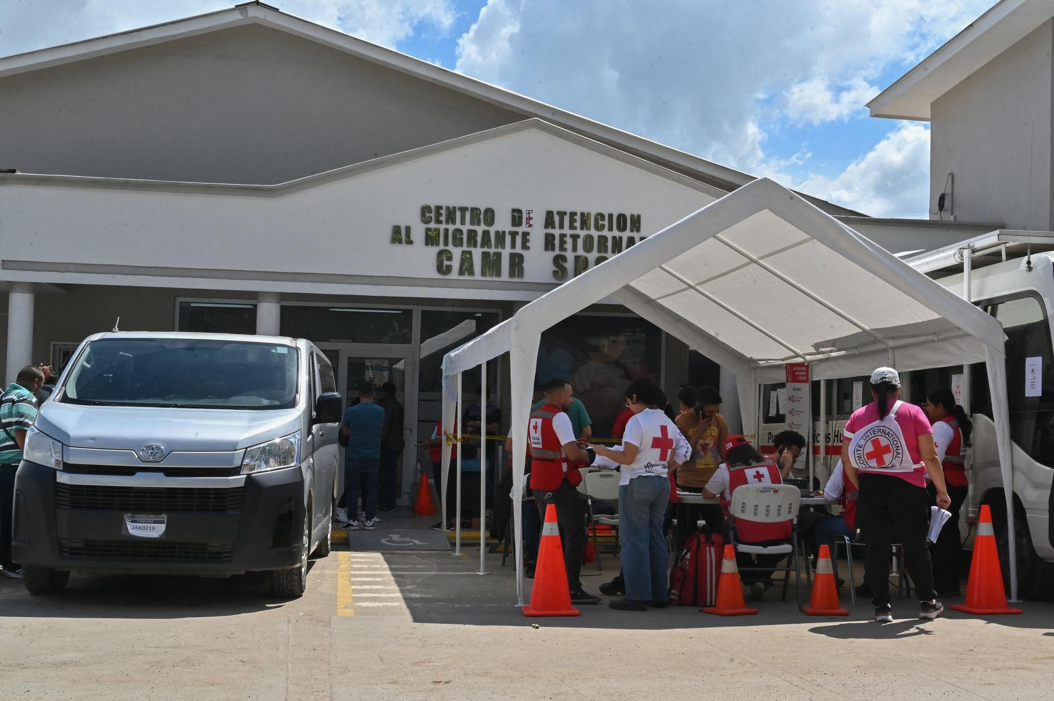 Honduras investiga presunto desvío millonario para migrantes retornados