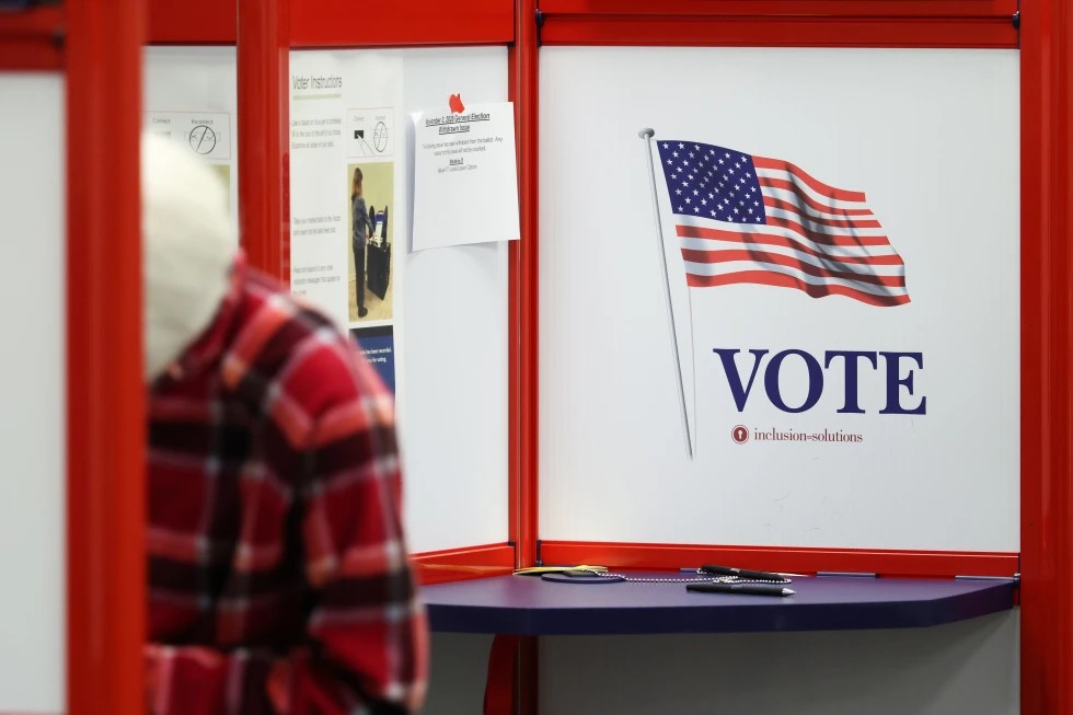 Votación anticipada en EEUU, clave para control del Congreso